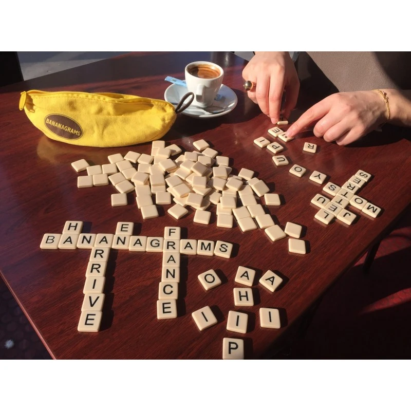 Bananagrams (English Version) 4 Bananagrams (English Version) – Image 2
