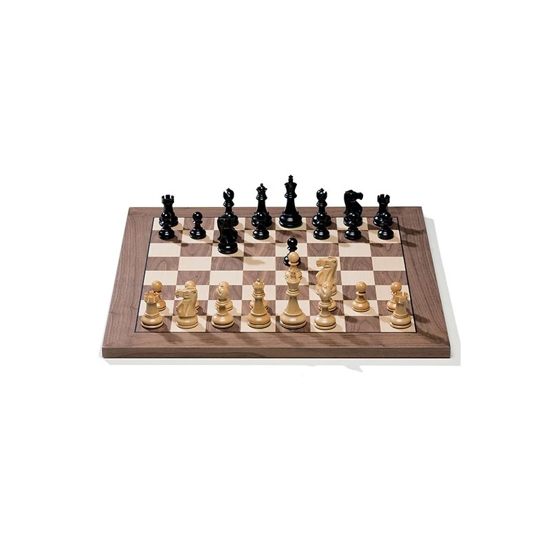 Échiquier électronique DGT - Plateau Noyer-érable 3 Échiquier électronique DGT - Plateau Noyer-érable